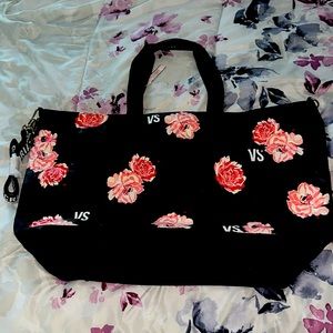Victoria secrets travel bag nwt
